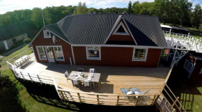 Landhouse, Olofström
